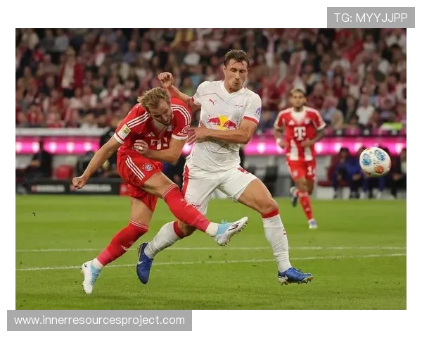 德甲豪门新赛季阵容调整，目标再度冲击冠军状态回暖。