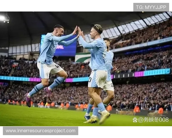 曼城关键比赛控制力下降，表现波动影响争冠形势