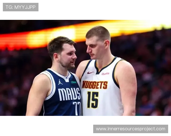 东契奇挡拆制造错位提升关键回合效率胜过约基奇